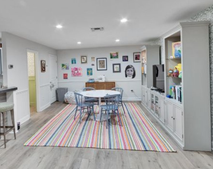 custom rainbow area rug from Hanover Floors Kitchen & Bath