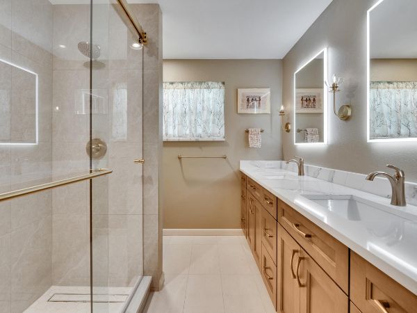 Tampa bath remodel custom shower